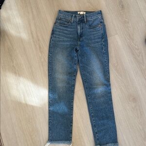 Madewell Perfect Vintage Jean distressed ankle